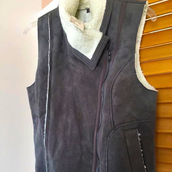 Suede & fur trim Moto Vest NWT - Picture 2 of 5